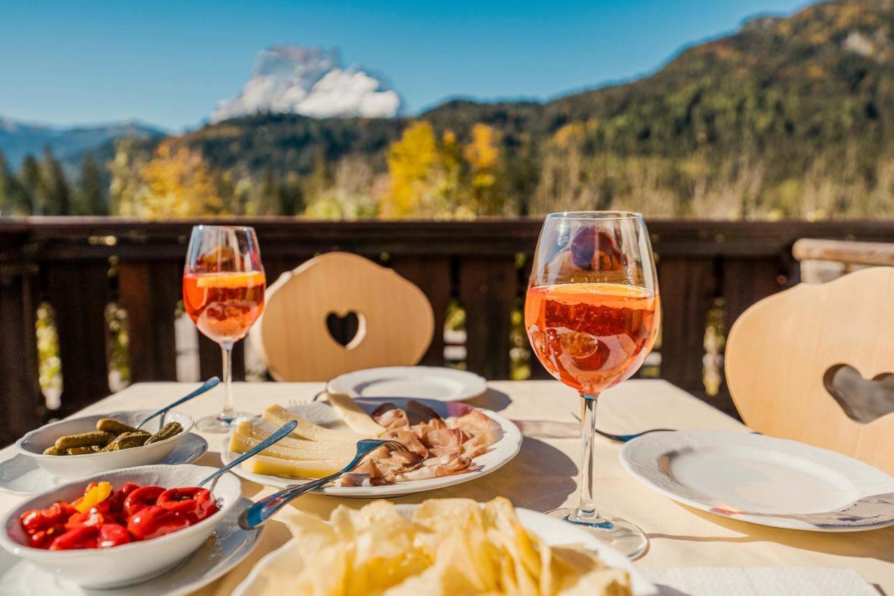 Locanda Montana San Vito di Cadore Luaran gambar