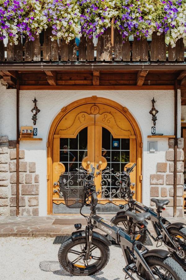 Locanda Montana San Vito di Cadore Luaran gambar