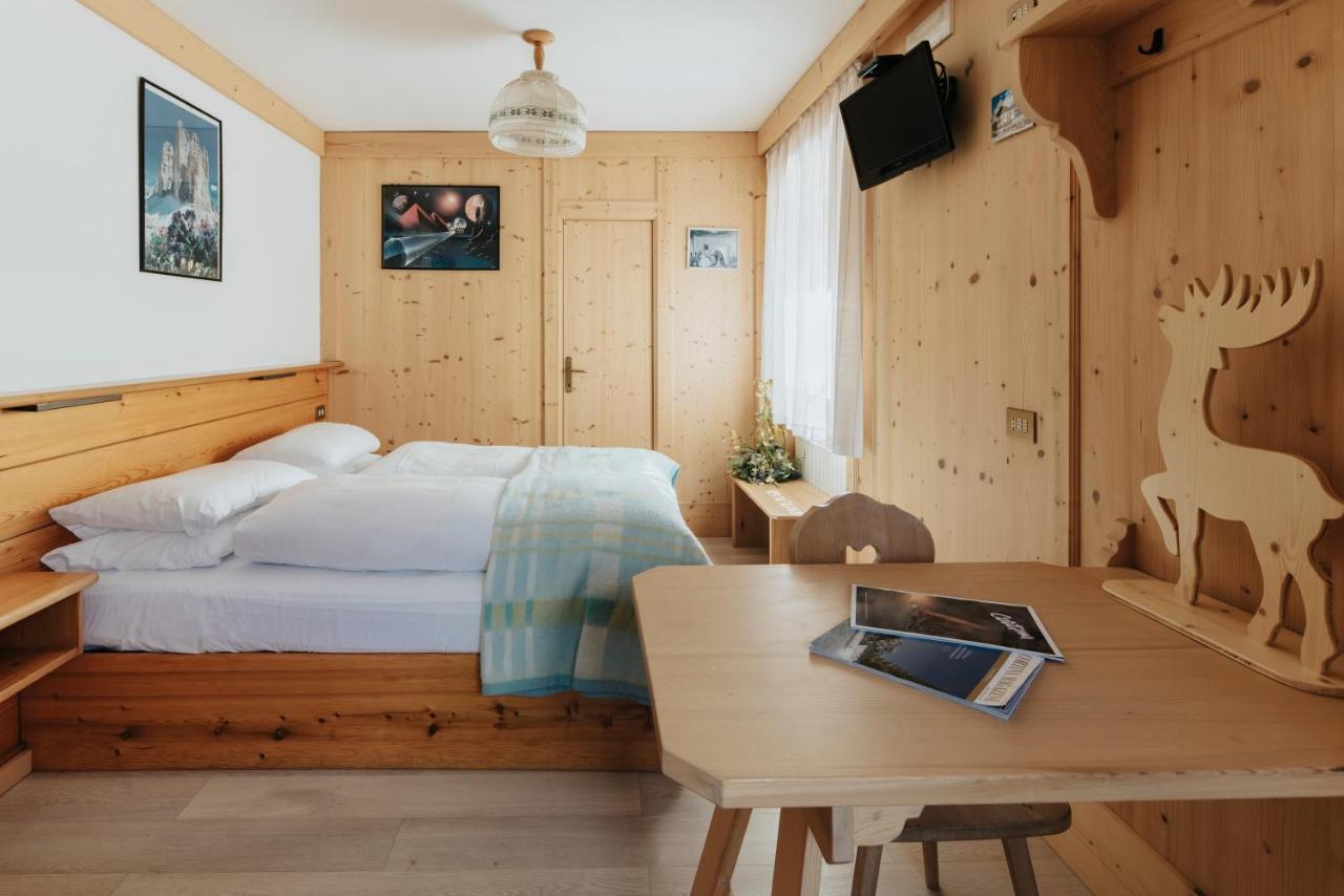 Locanda Montana San Vito di Cadore Luaran gambar