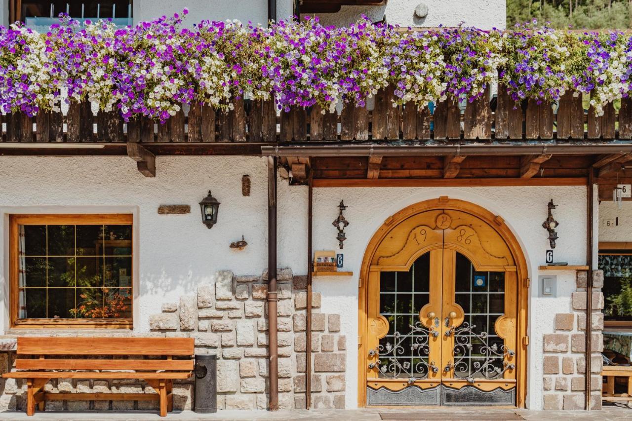 Locanda Montana San Vito di Cadore Luaran gambar