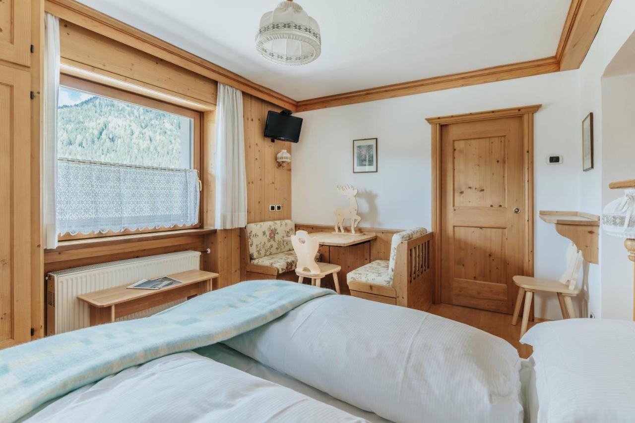 Locanda Montana San Vito di Cadore Luaran gambar